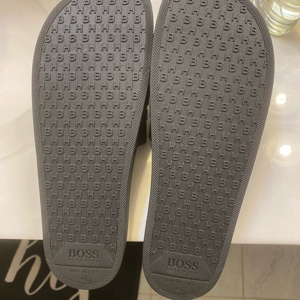 Black Hugo Boss Slides